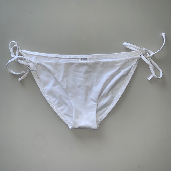 tie bathing suit bottoms